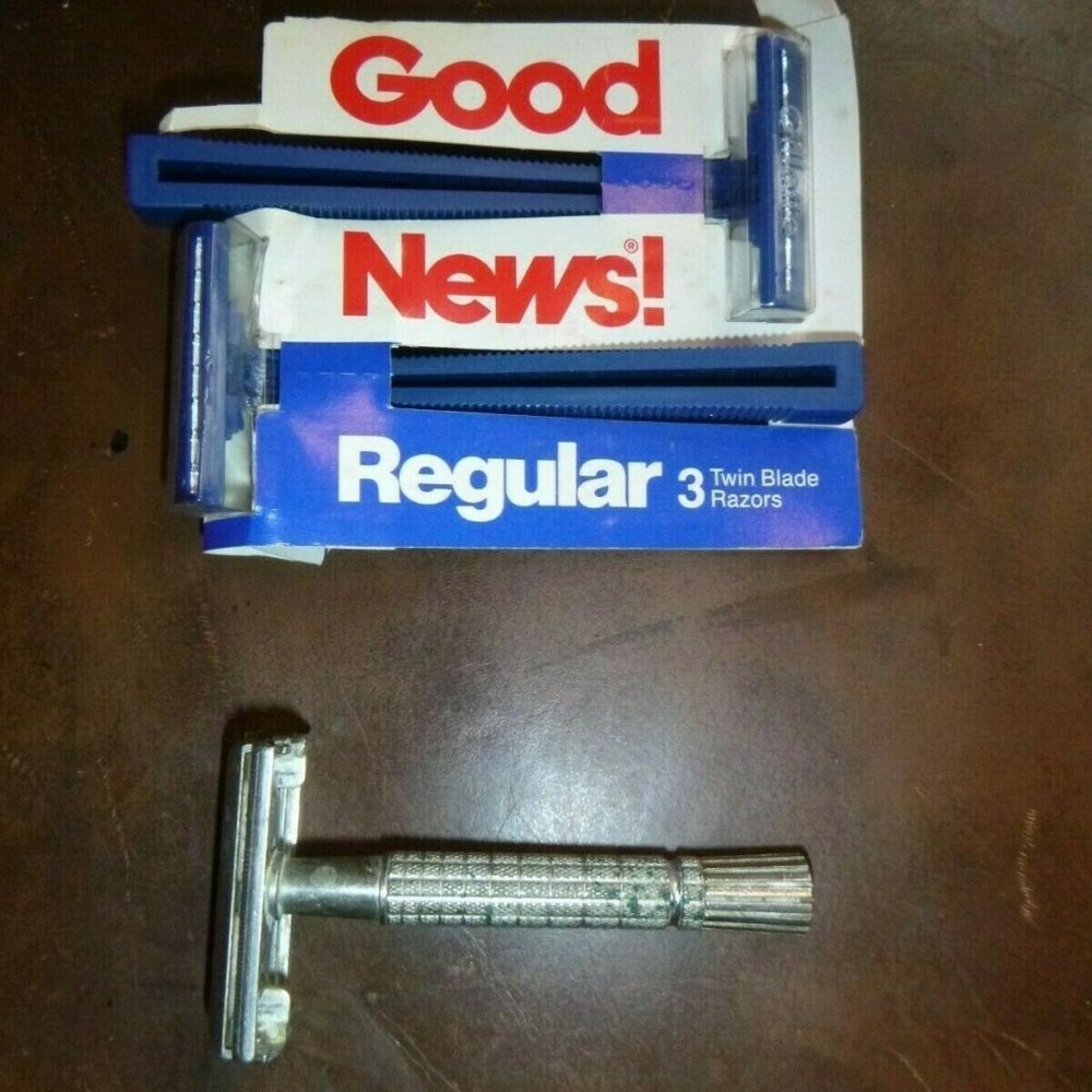 Gillette 1960's Super Speed Flare Tip Razor +